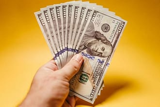 USD melemah hari ini